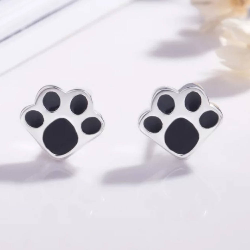 ❤️Insta dog love small sterling silver earrings - Picture 5 of 6